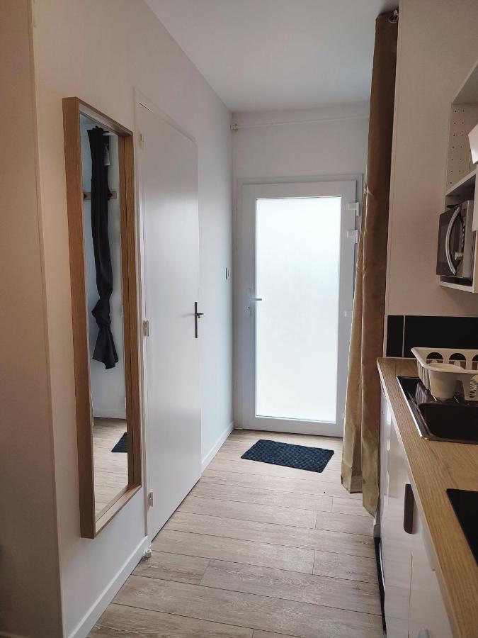 Studio Cosy Avec Parking Apartment Brest Bagian luar foto